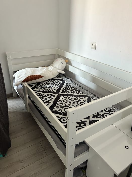 Детская кровать / продаю