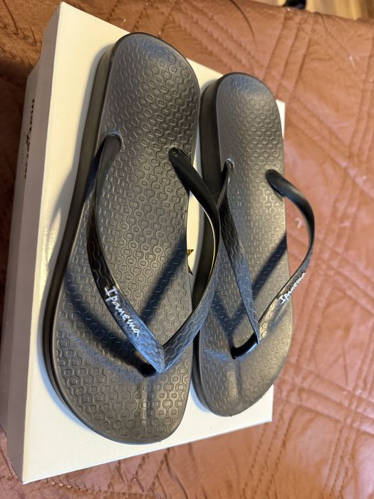 Бански и чехли за плаж