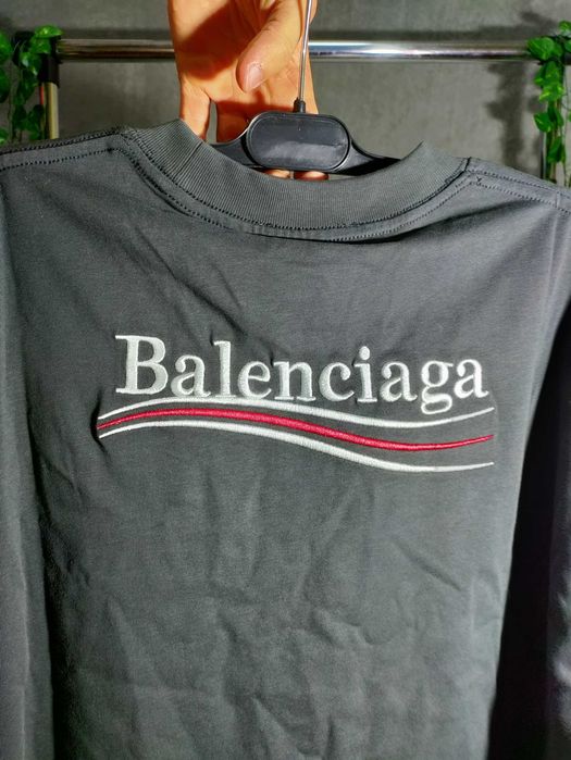 Tricou Balenciaga marimea S