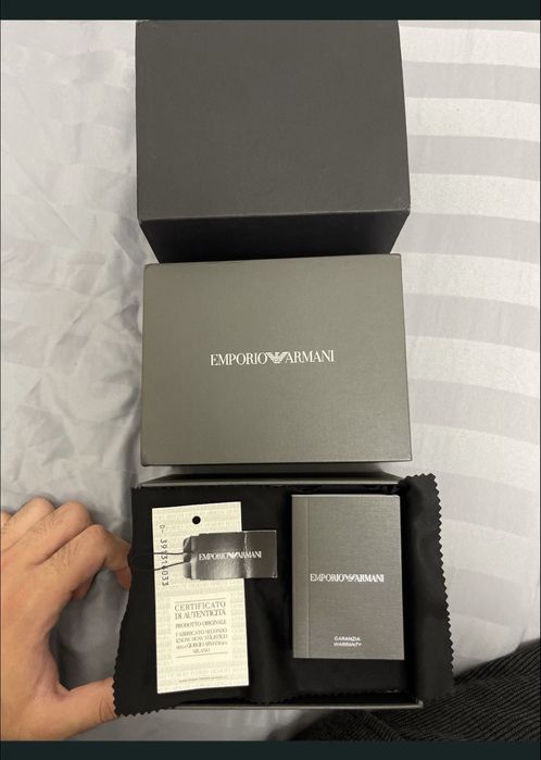 Vând/Schimb set Ceas + Brățară Emporio Armani