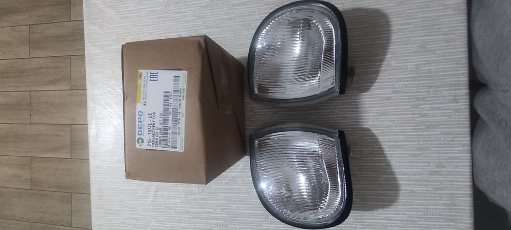 Габарит ниссан серена c23  левый