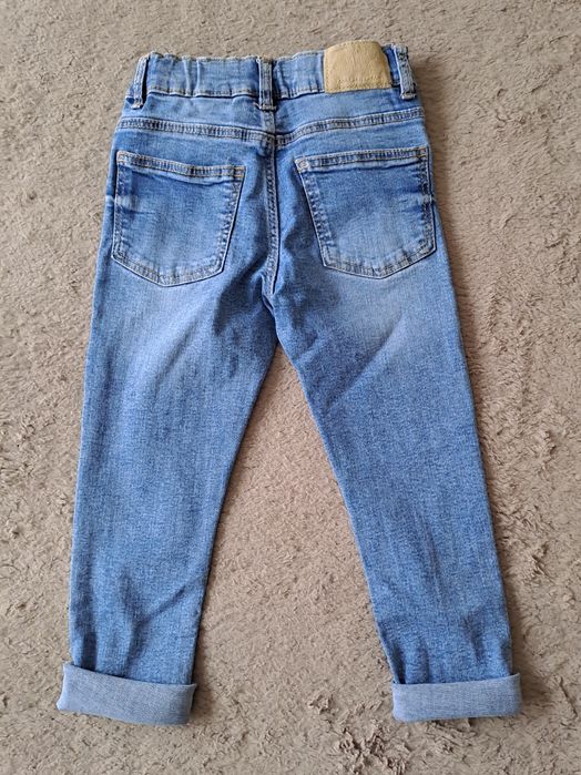 Blugi Zara Mărime 110