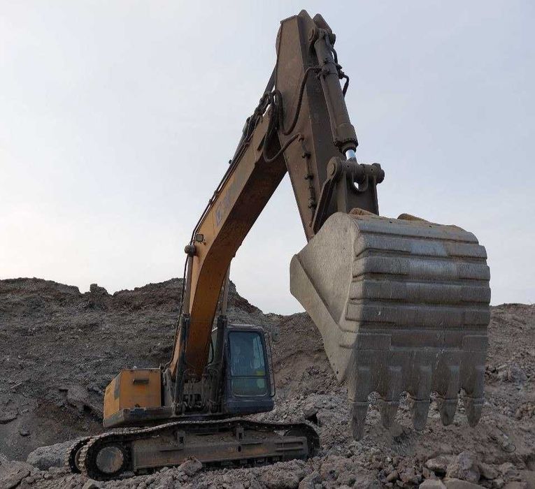 Exkavator ARENDA Gidromolot bor