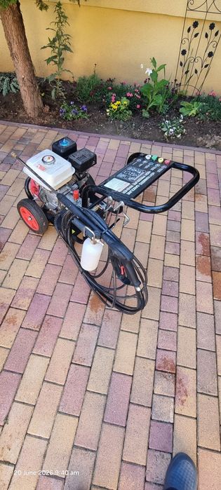 Aparat spalat  presiune benzina