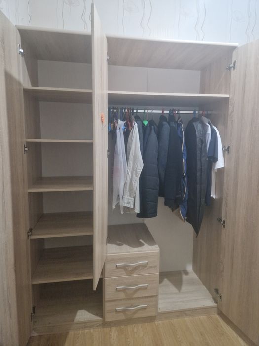 Спальный гарнитур