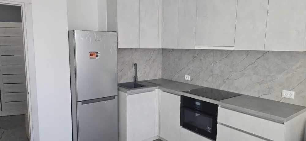 Дава се под наем Двустаен апартамент в София, Център - 55 кв.м за 407.49 € - Снимка #1