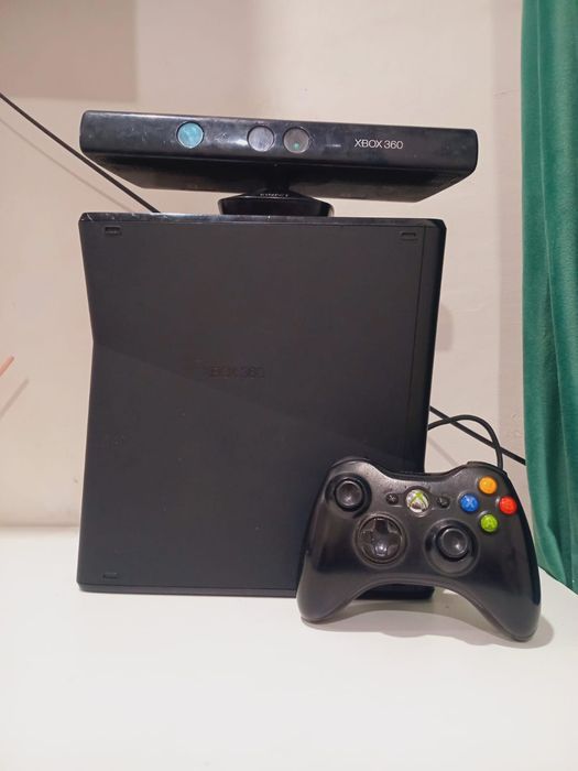 Xbox 360 slim 1TB
