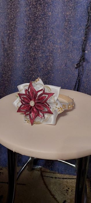 Продаю ободки  и колье.