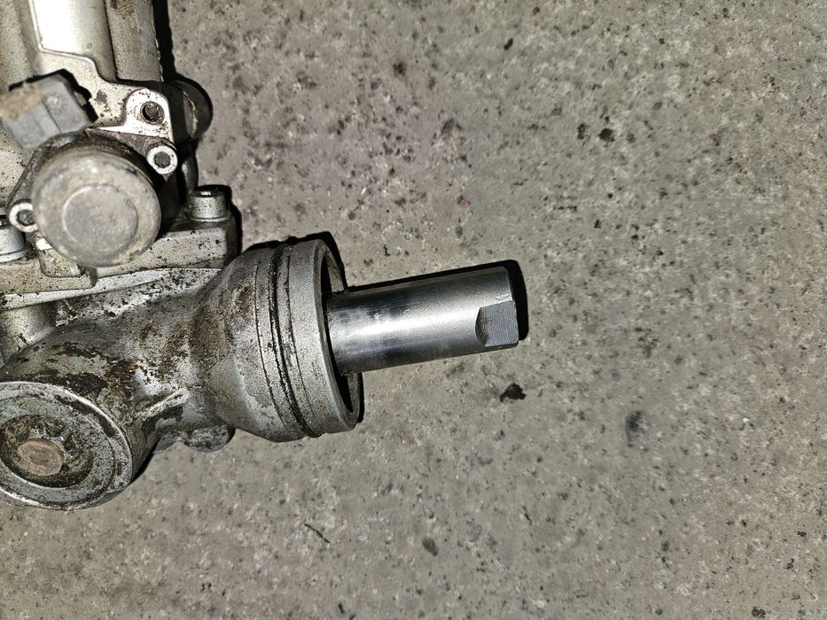 Рулевая рейка Мерседес 220.