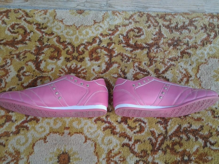 Super Stars | pantofi sport mar. 39 | 25 cm