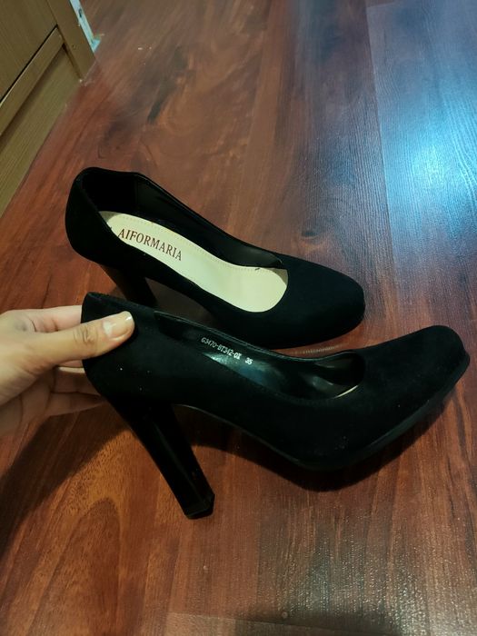 2 Туфли замшевые по 2500