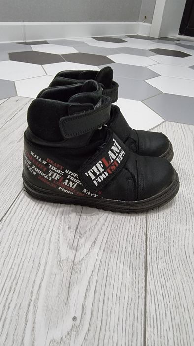 Детские зимние ботинки