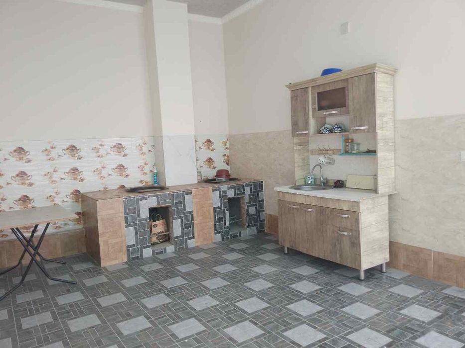 Toshkent viloyati Yangiyoʻl tumani Chamanzor maxallasi 161 uy 9sotix