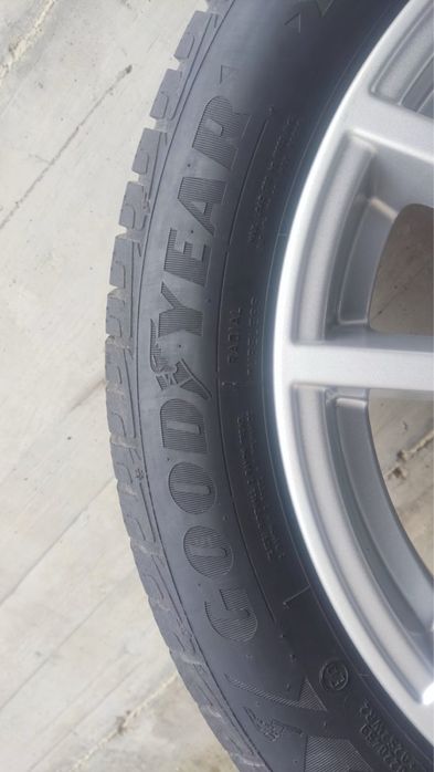 Продавам гуми с джанти BMW – като нови