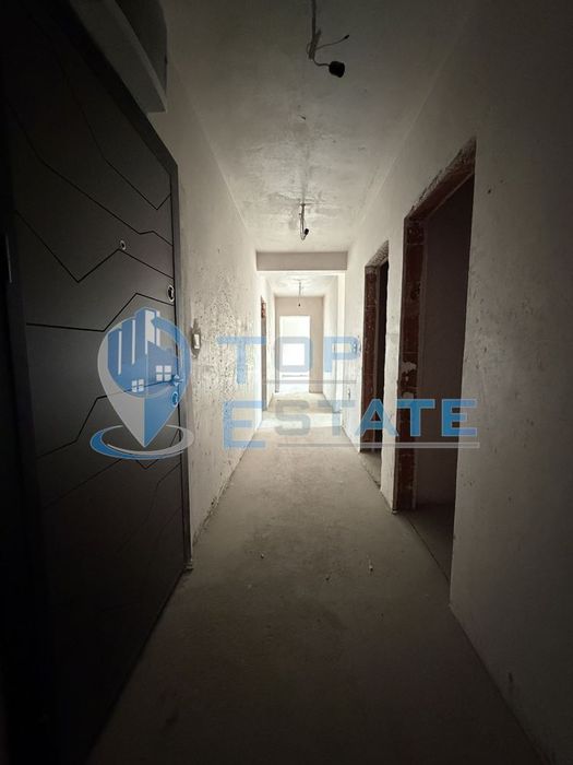 Продава се Тристаен апартамент в Велико Търново, Бузлуджа - 156 кв.м за 1353 €/кв.м - Снимка #3