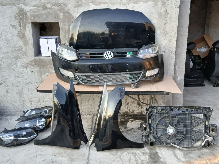 VW Polo 6R Far Aripa Tragar Grila Capota Radiatoare Proiector