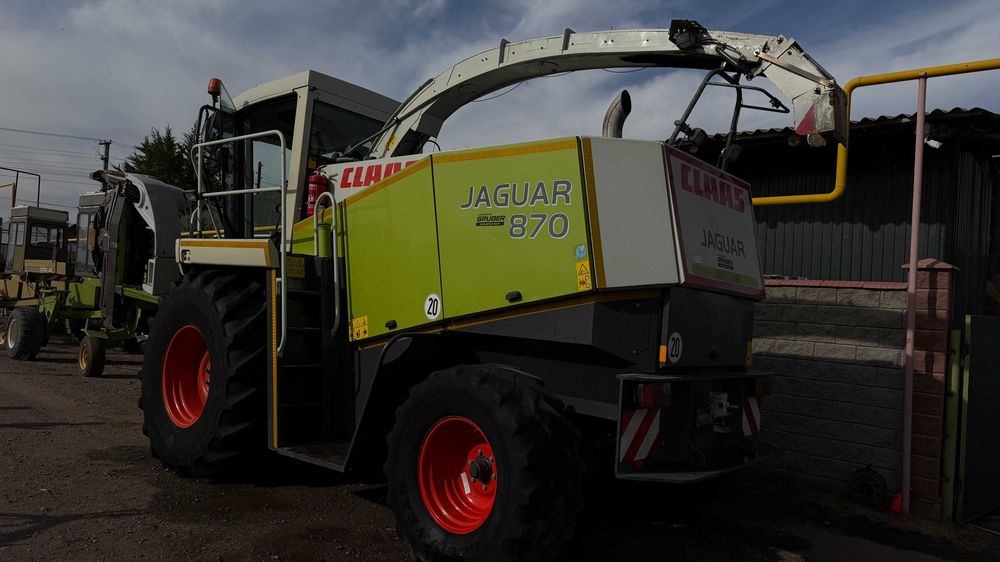 Силосный комбайн CLAAS JAGUAR 870