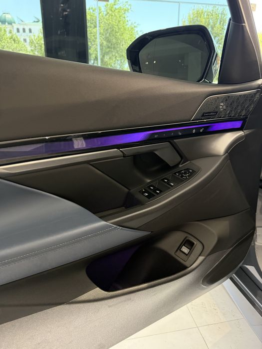 Bmw i5 40i long ideal holatda
