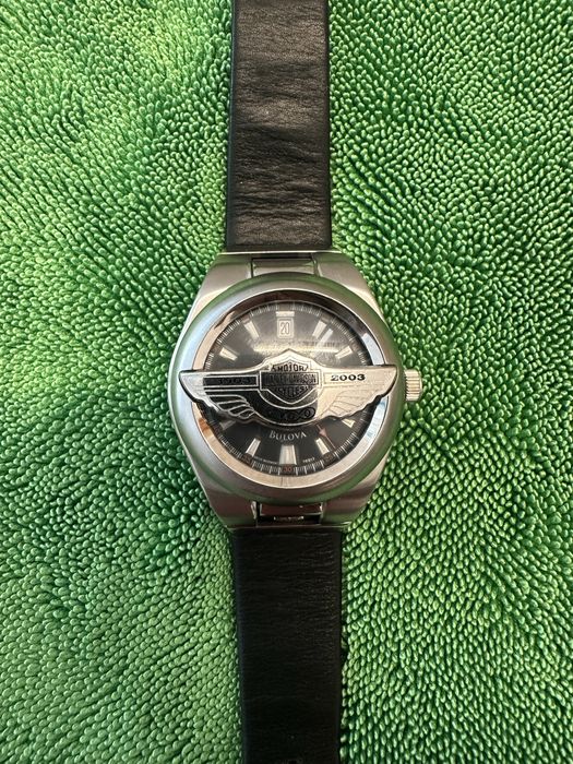 Ceas Bulova x Harley-Davidson – Ediție aniversară 1903–2003