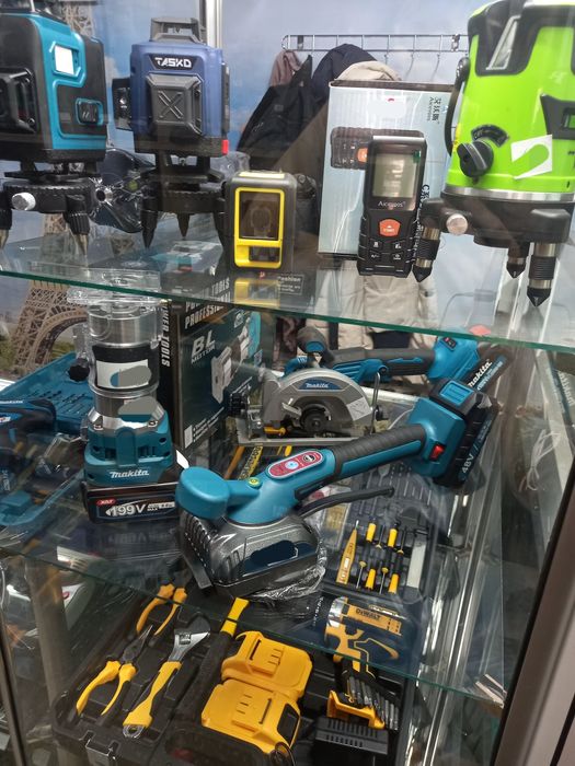 Гайковерт, макита