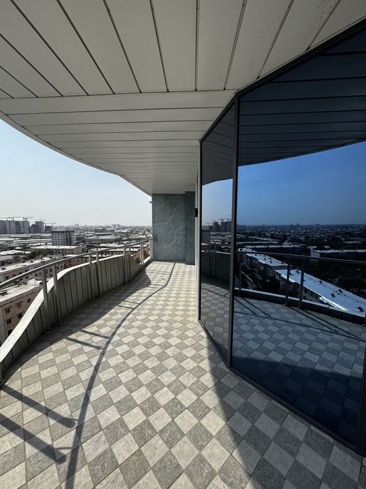 Продается квартира ( коробка )