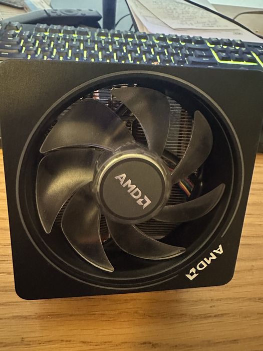 Procesor Ryzen 7 3700x