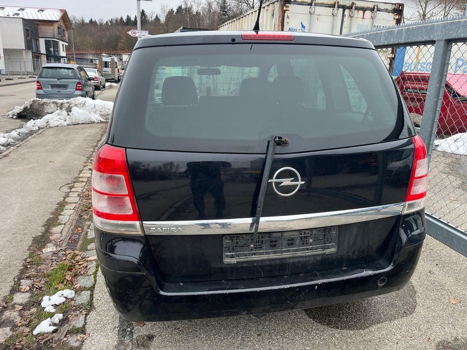 Vand 2 Opel Zamfira