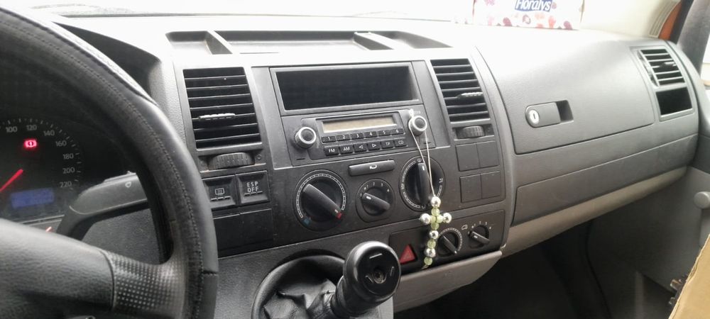 VOLKSWAGEN Transporter 2006 — imagine 3