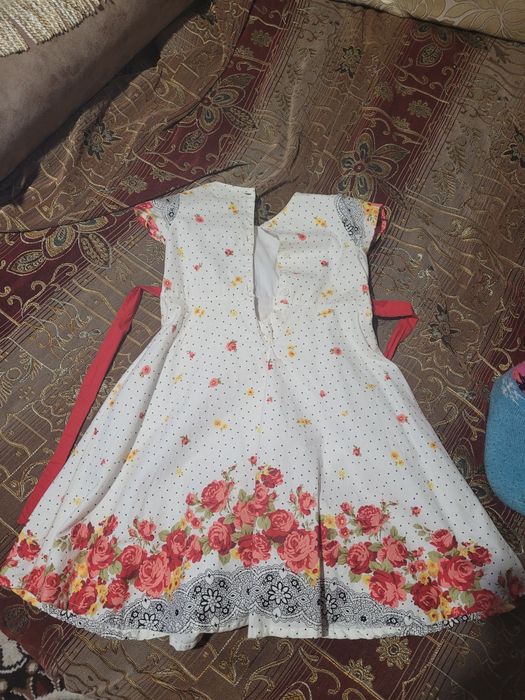 Платье на девочку