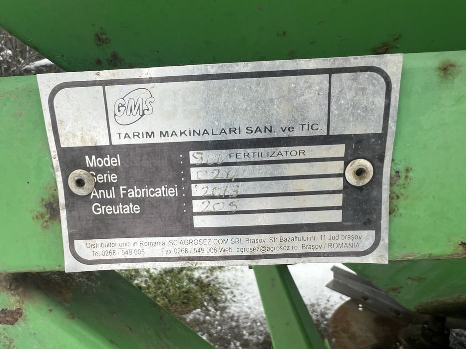 Vand mig ingrasaminte semanatoare spc 6 si prasitoare porumbi