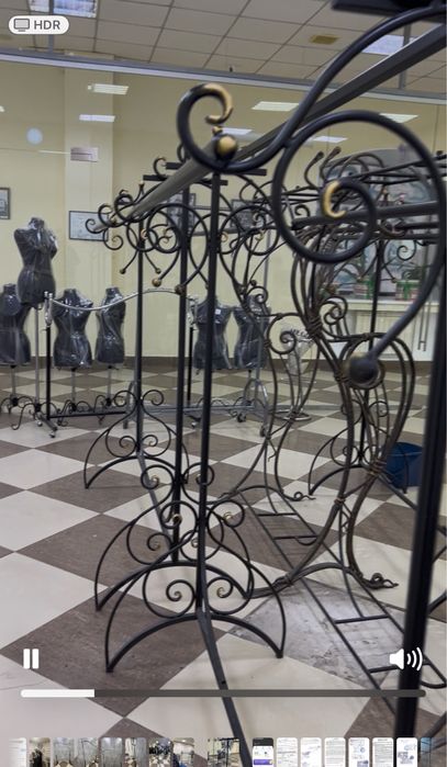 Вешало кованное,