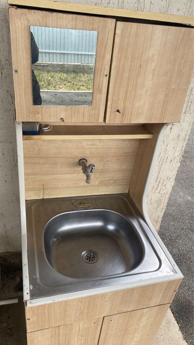 Продам умывальник