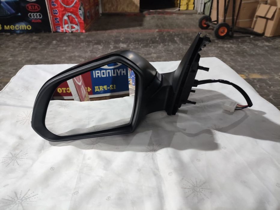Элантра зеркало 2015+