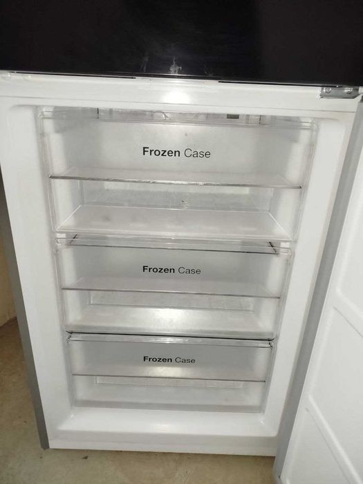 Халадилник сотилади