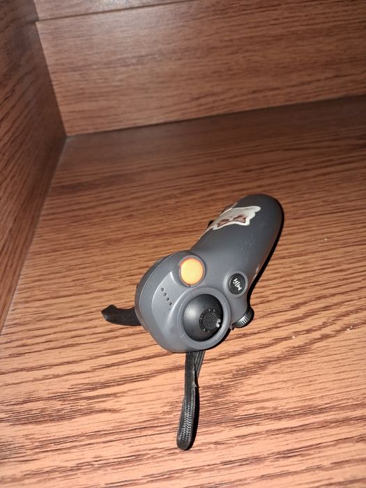 Vând drona dji neo fly