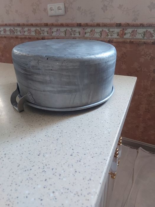 Алюминий  кастрлюка  холати яхши ссср пайтидаги