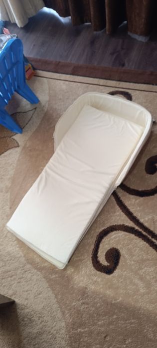 Преносимо бебешко легло-раница