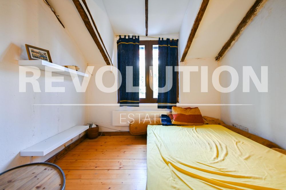 Дава се под наем Едностаен апартамент в София, Център - 40 кв.м за 511 € - Снимка #2