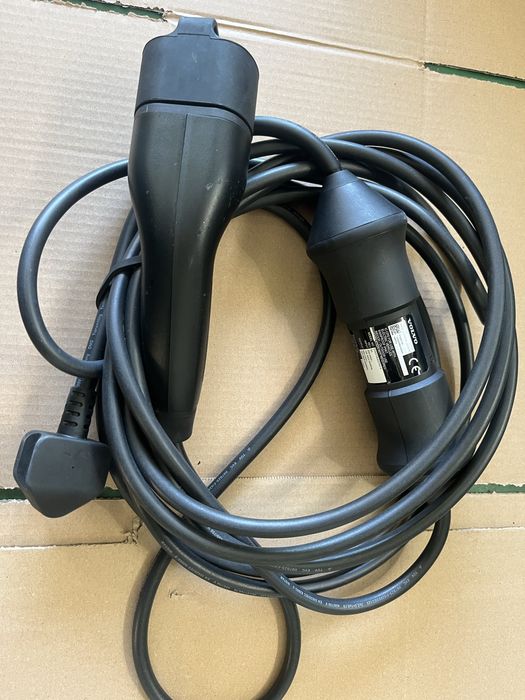 Кабел за зареждане Тип 2 BMW, Mercedes, VAG, Huyndai, Volvo и др.