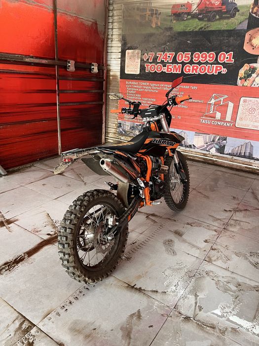 Zuumav K5 CB300..