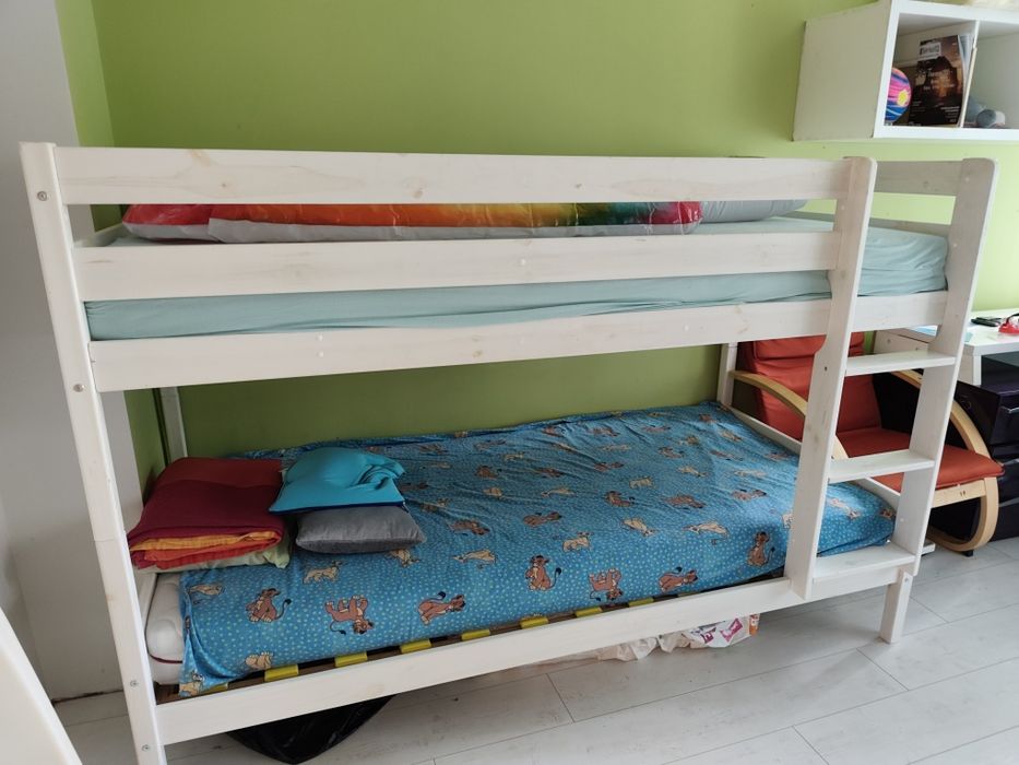 Детско легло на два етажа