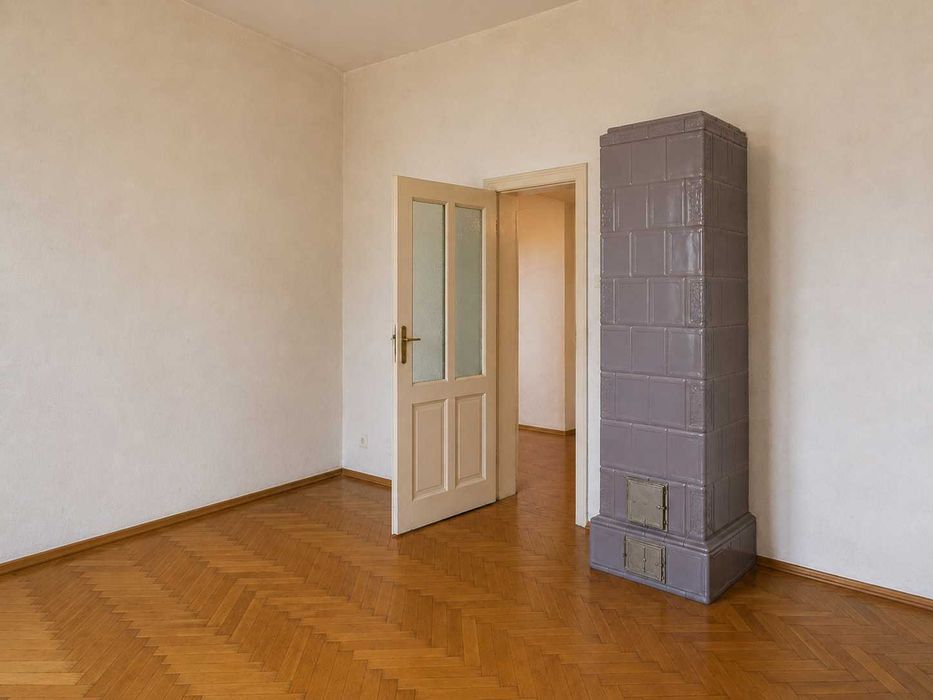 SCHIMB – proprietate în Brașov pentru casă individuală cu 2–3 camere, curte și grădină