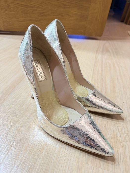 Туфли вечерние блестящие