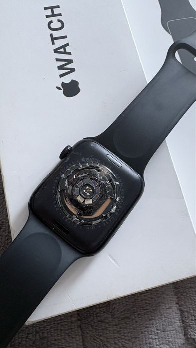 Apple watch 44 mm. SE gen 2  2023