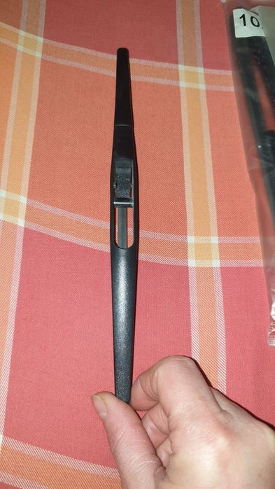 Ștergător lunetă Toyota. Lexus etc