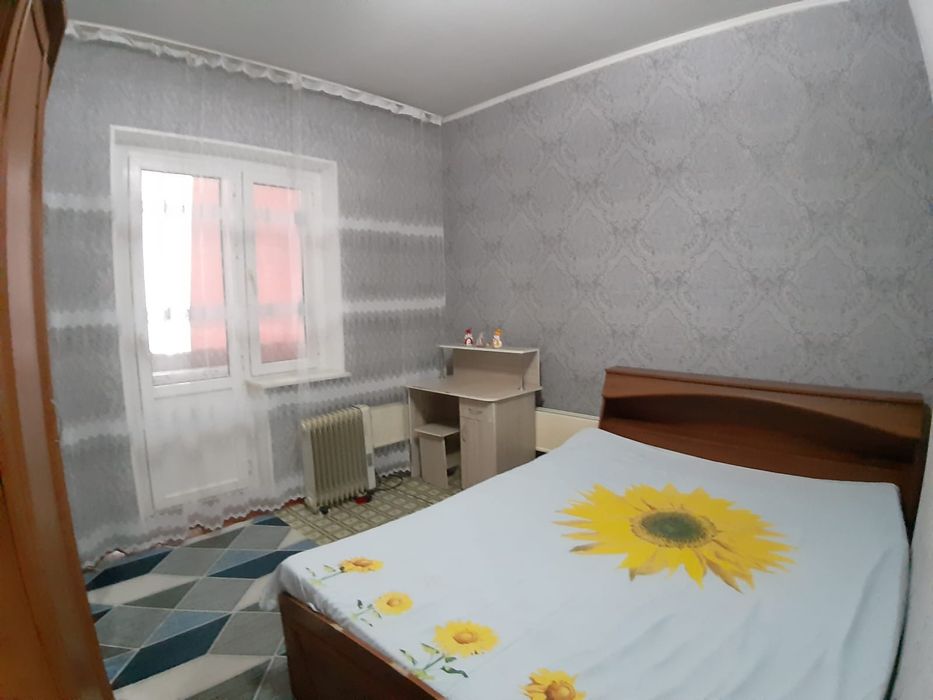 3-комн., 5 этаж, 10 мкр.