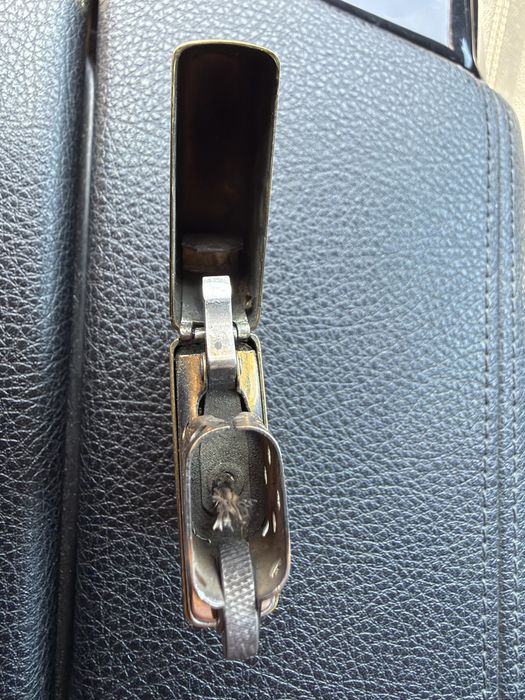Zippo brass bricheta