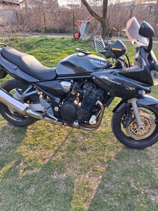 Motocicleta Suzuki bandit