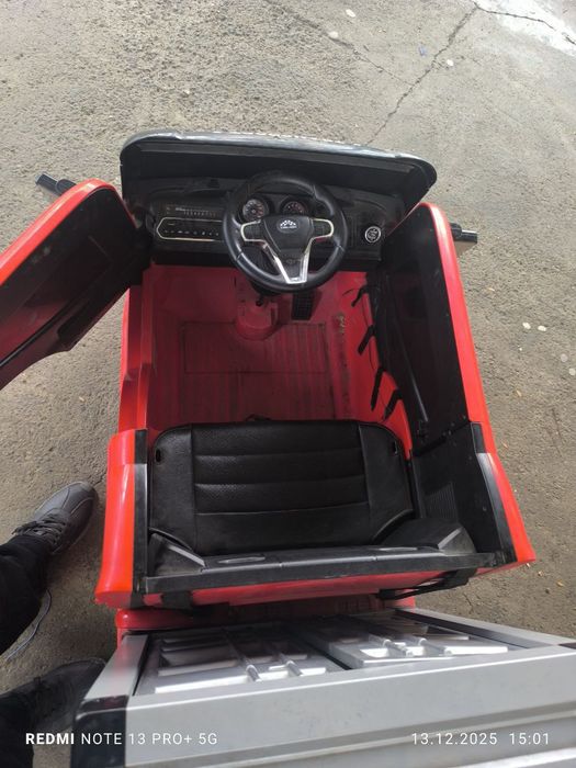 Детский машина фура в рабочем состояние