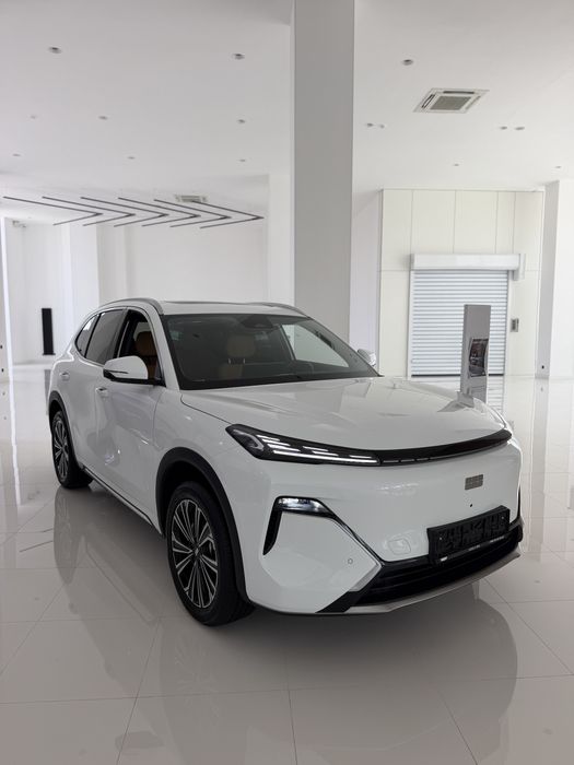 Geely EX5-EMi.